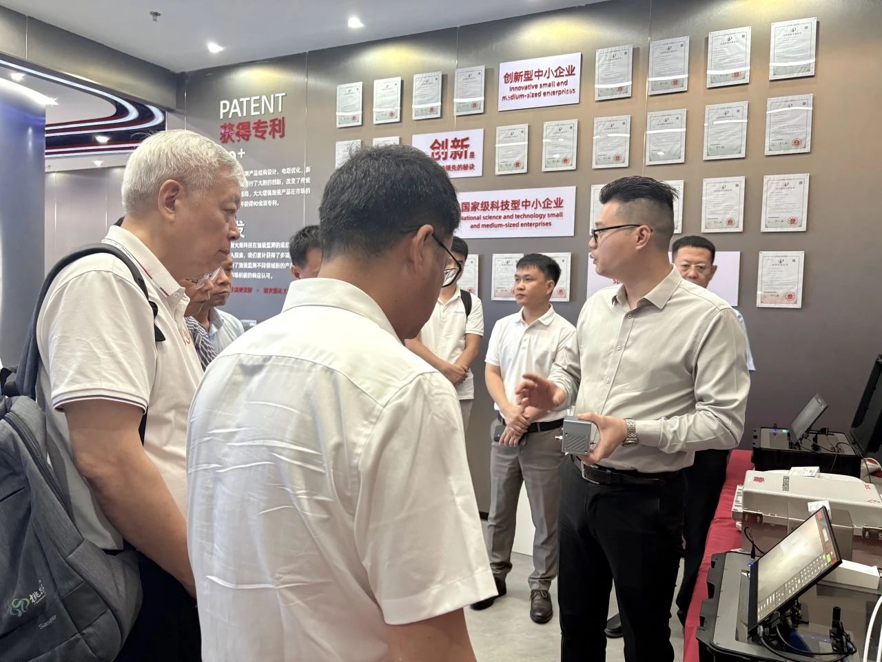 智火柴《動(dòng)態(tài)流體顆粒圖像傳感系統(tǒng)研發(fā)與應(yīng)用》順利通過(guò)科技成果鑒定 圖8.jpg